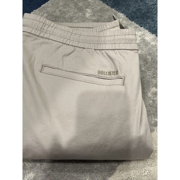 NWT Hollister Cargo Jogger Men’s Large Stretch Khaki Built-in Zipper Pocket - Picture 13 of 13